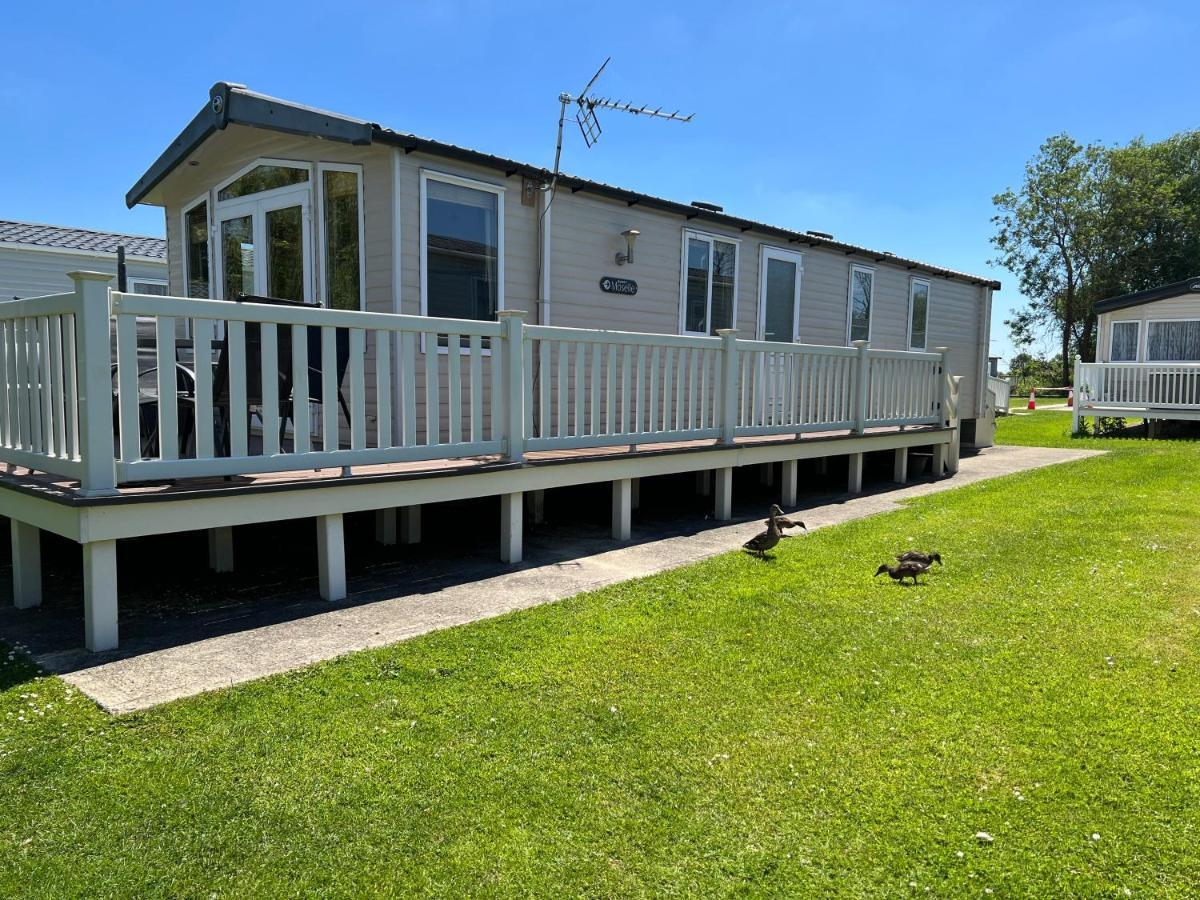 Dragonfly Lodge Южен Сърни Екстериор снимка