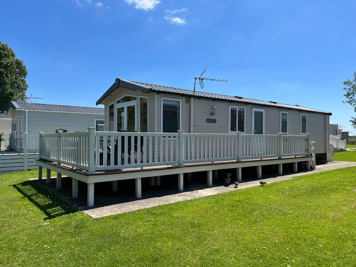 Dragonfly Lodge Южен Сърни Екстериор снимка